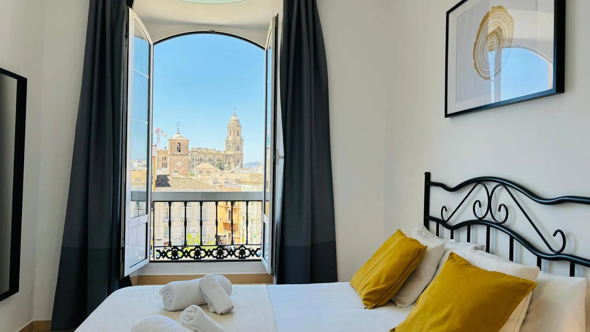 Apartamentos Alcazaba Malaga Apartment